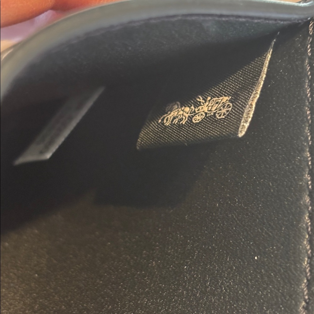 Coach Essential Card Case - Picture 3 of 7